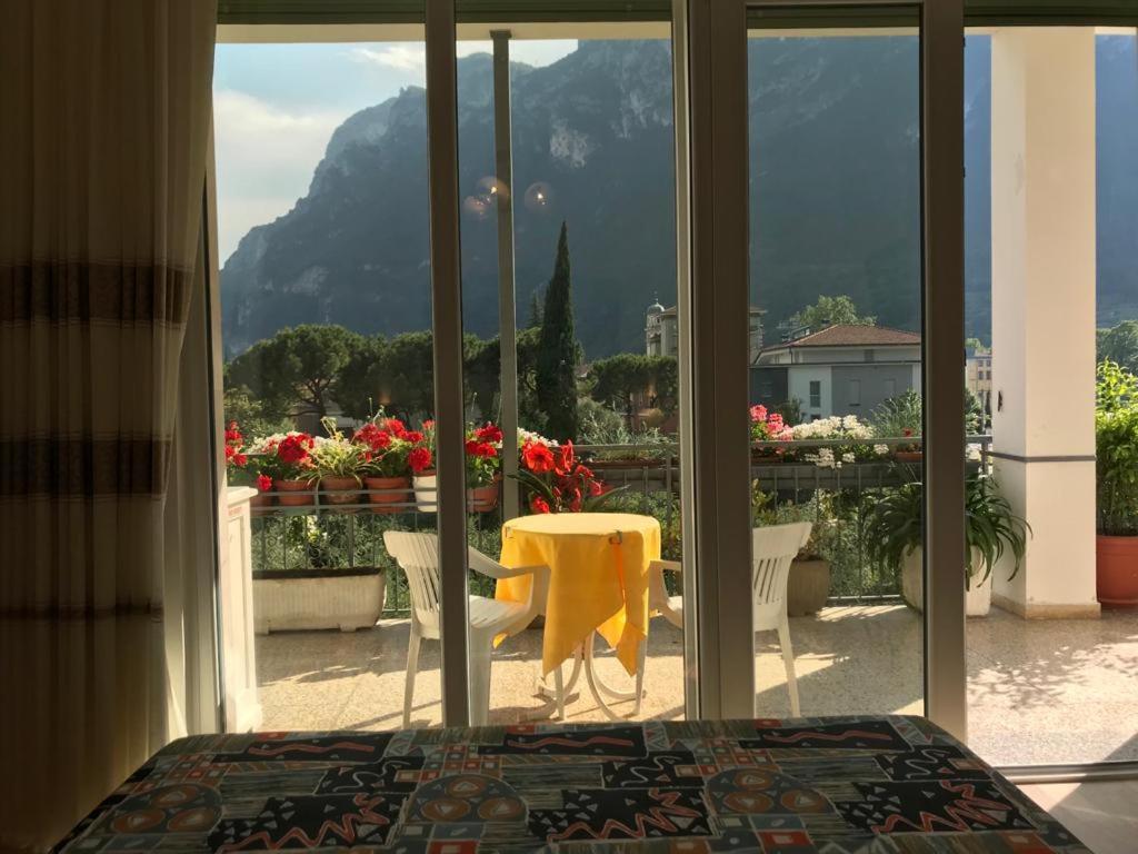 Eagle Rooms Riva del Garda Esterno foto