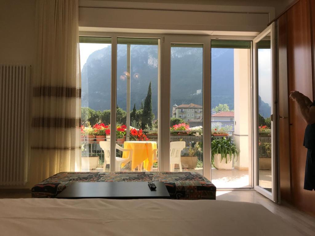 Eagle Rooms Riva del Garda Esterno foto