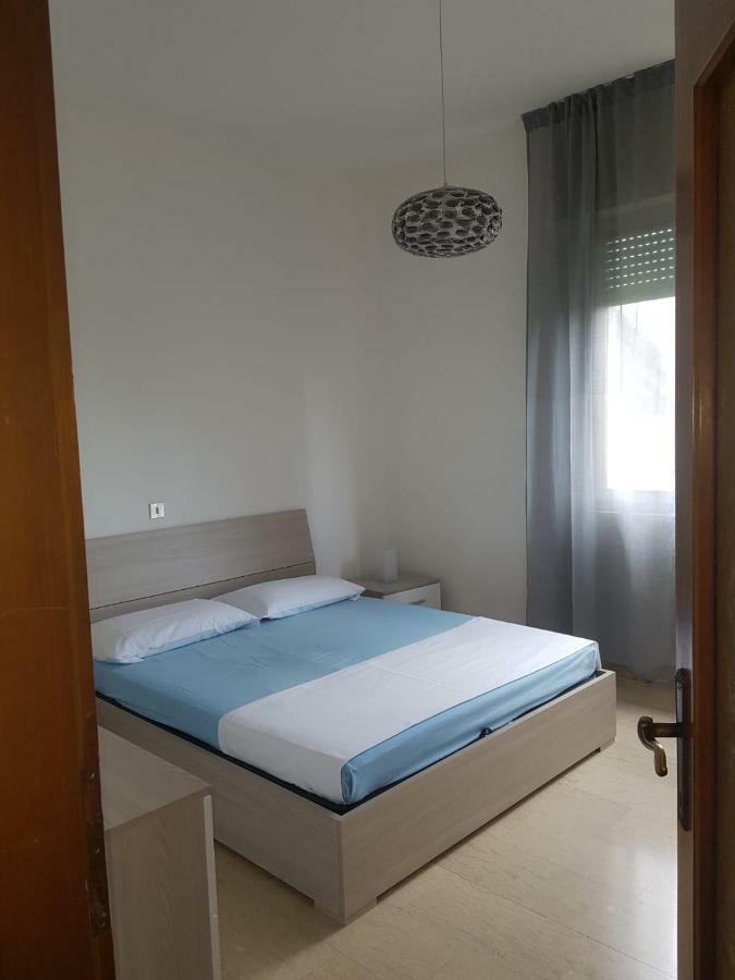 Eagle Rooms Riva del Garda Esterno foto